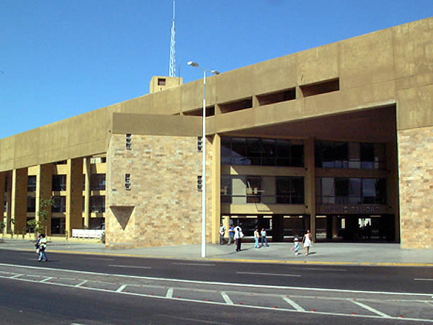 edificio_consistorial01.jpg